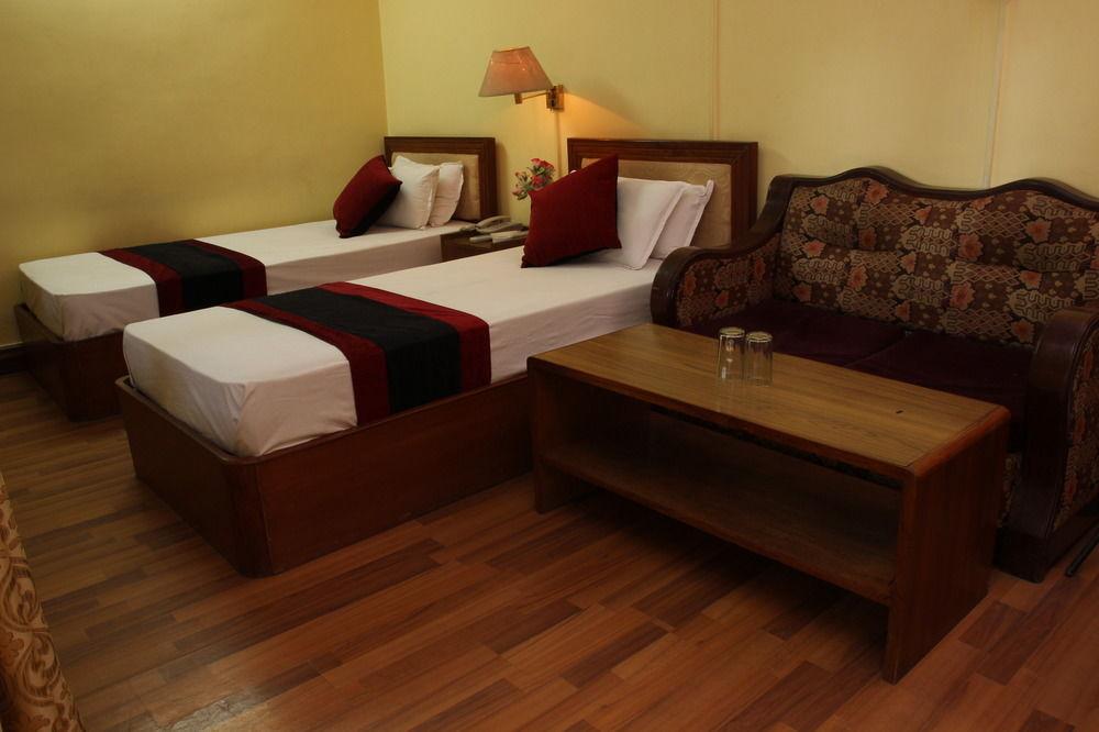 Hotel Blue Horizon Kathmandu Exteriör bild