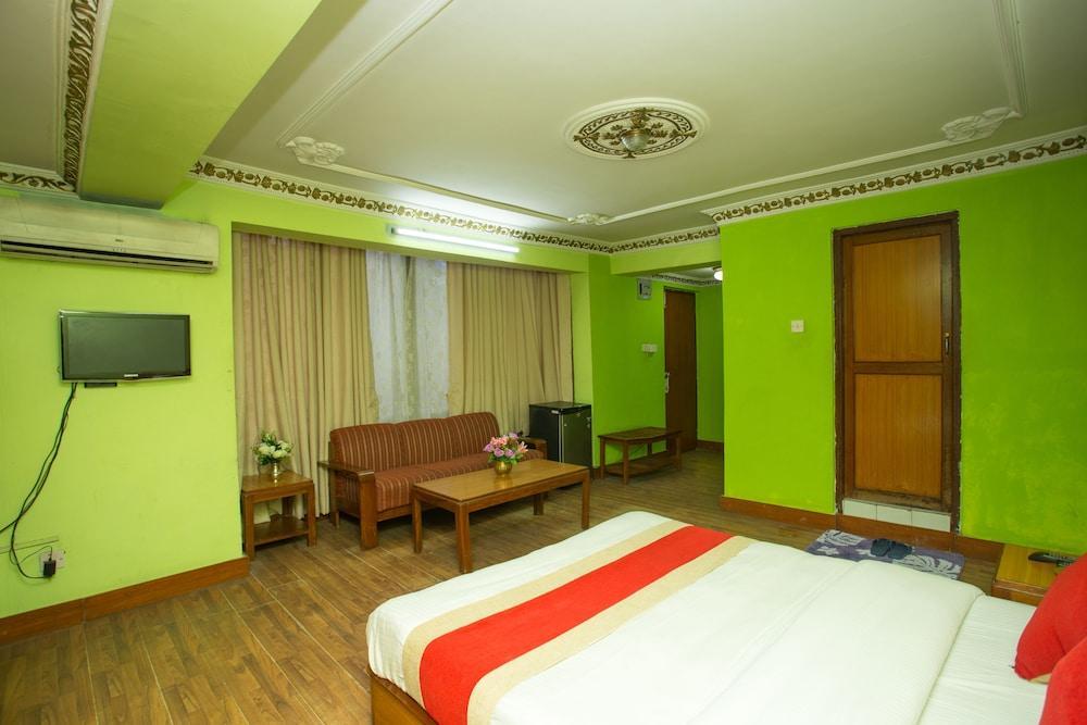 Hotel Blue Horizon Kathmandu Exteriör bild