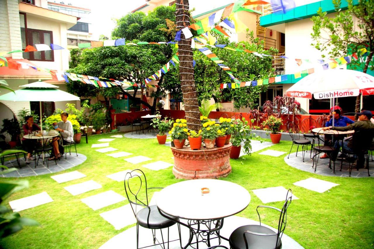 Hotel Blue Horizon Kathmandu Exteriör bild