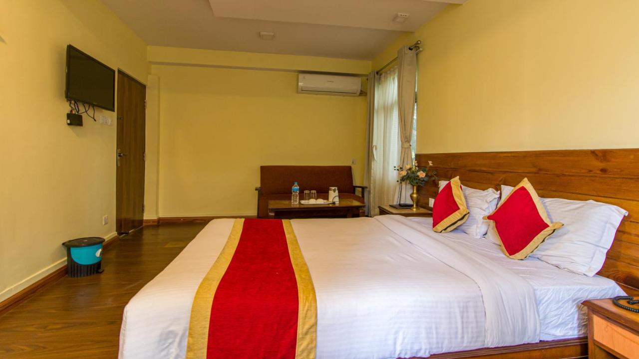 Hotel Blue Horizon Kathmandu Exteriör bild
