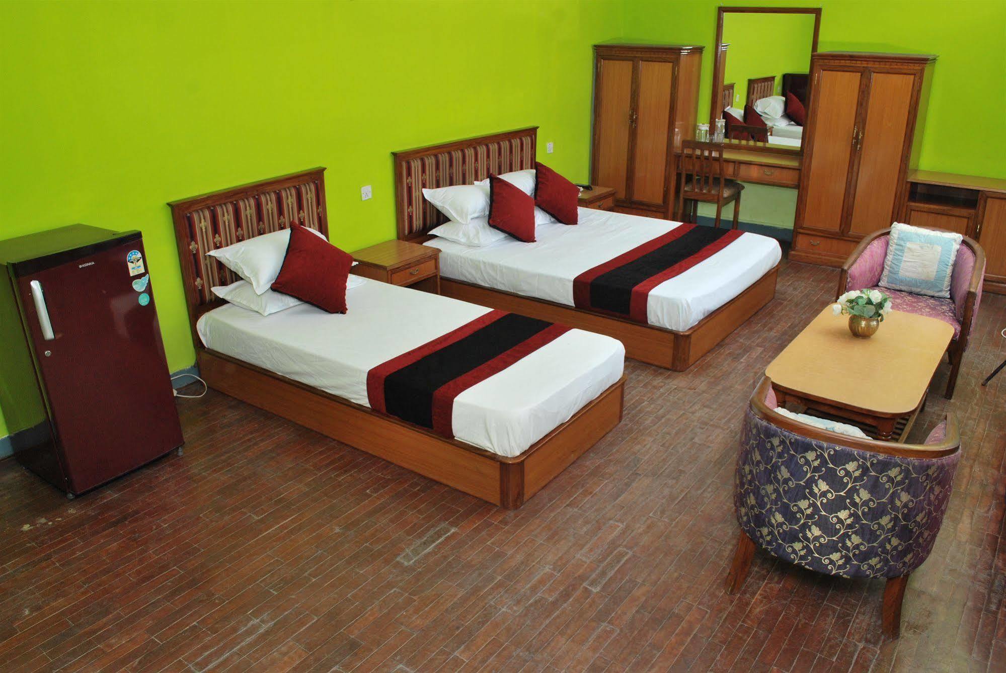 Hotel Blue Horizon Kathmandu Exteriör bild