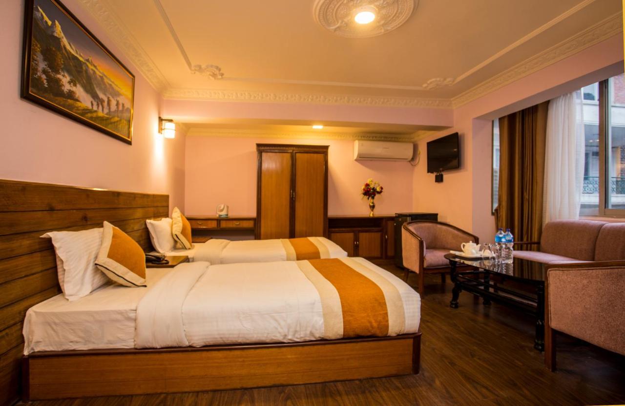 Hotel Blue Horizon Kathmandu Exteriör bild